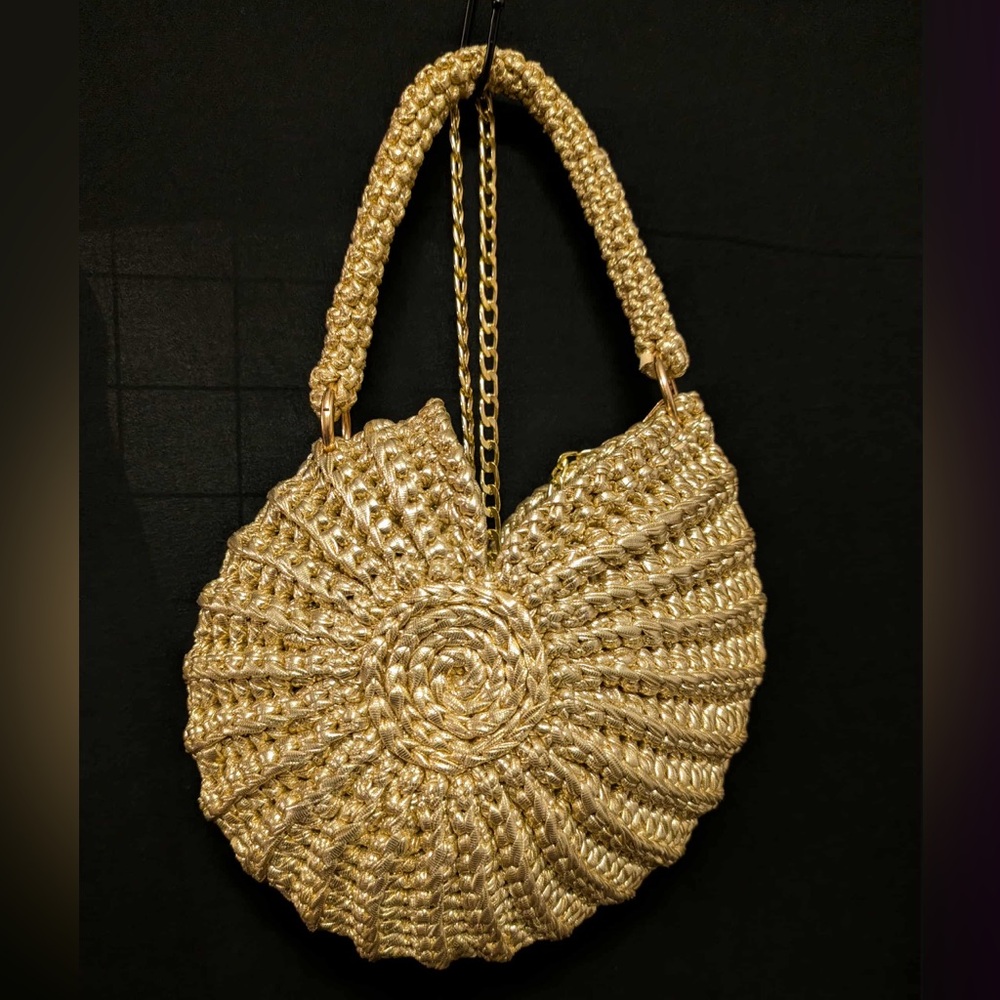 Handmade Seashell Purse - Golden Metallic